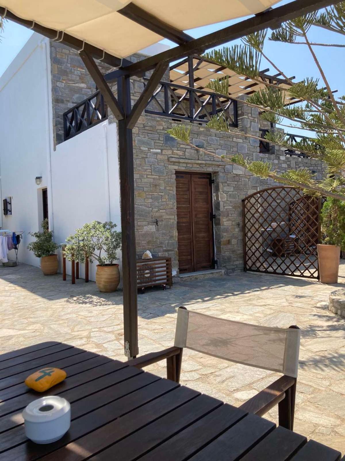Syrou Lotos Studios & Apartments (Adults Only) Kini Værelse billede